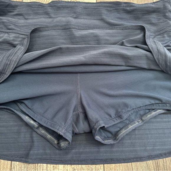 Athleta Blue Striped Mini Skort - Picture 5 of 7